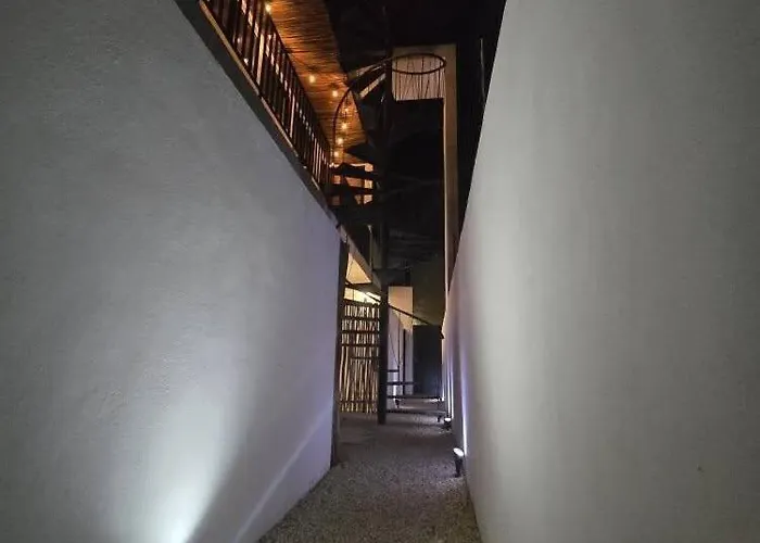 Brand New Penthouse Jungle Views 2 Bdr Sleeps 6 *