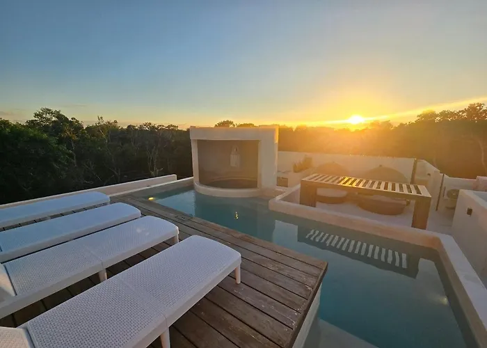 Brand New Penthouse Jungle Views 2 Bdr Sleeps 6 Сasa de vacaciones Tulum