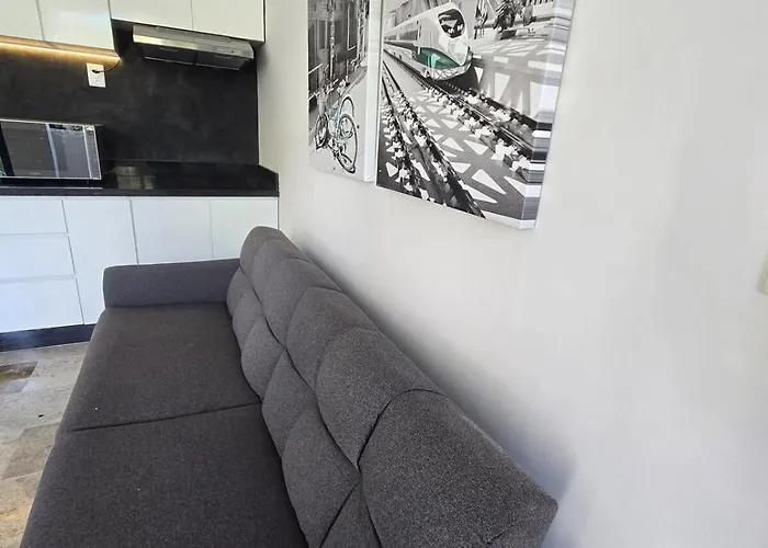 Brand New Penthouse Jungle Views 2 Bdr Sleeps 6 *