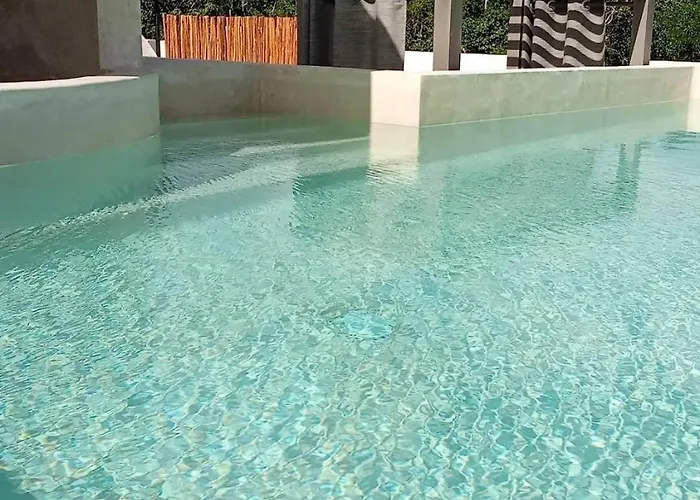 Brand New Penthouse Jungle Views 2 Bdr Sleeps 6